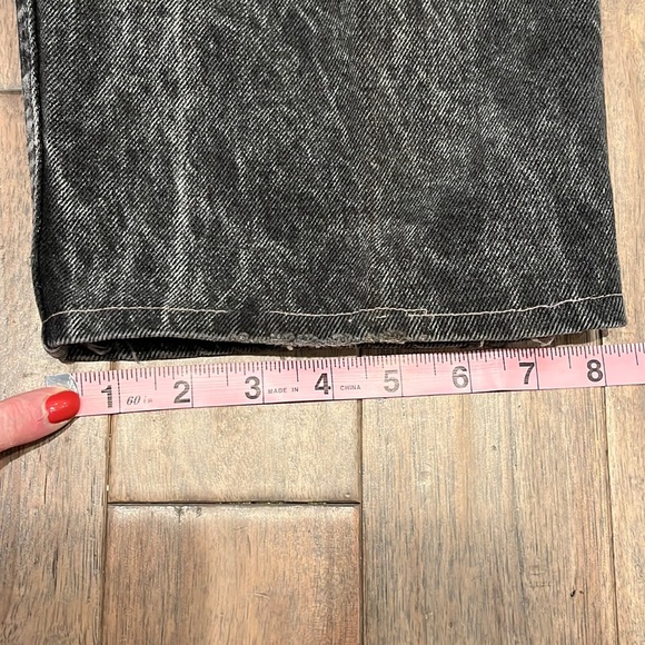 Vintage 80’s Levi’s Silver Tab Black Acid Wash 550 Jeans 38x27 Distressed Patina - Picture 16 of 16